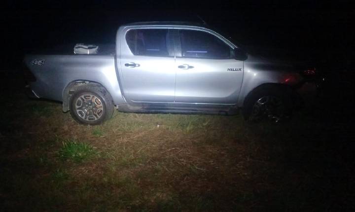 Motorista é preso após acidente revelar caminhonete clonada em rodovia