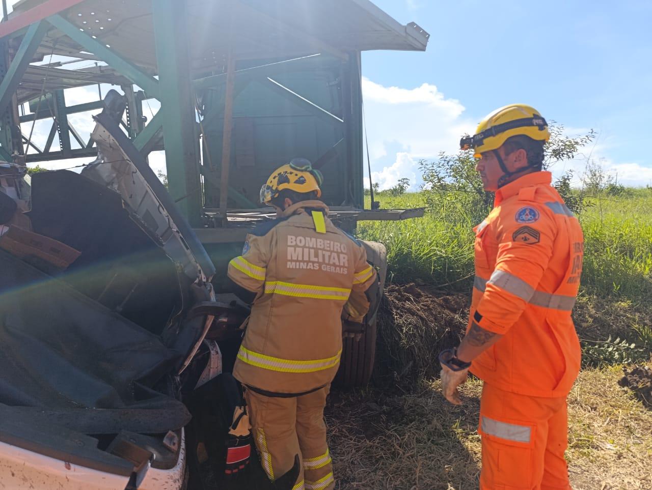 Acidente na BR-262 deixa jovem morto próximo ao Itaipu