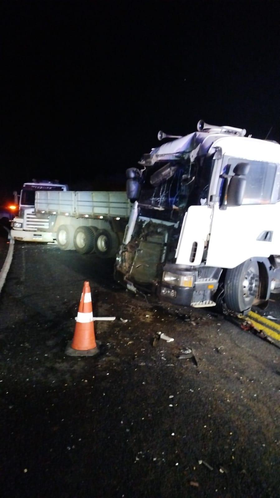 Acidente na BR-262 - Foto: PRF