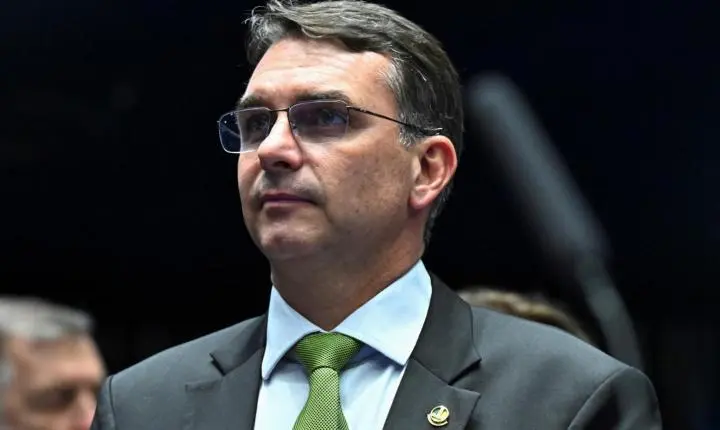 Flávio Bolsonaro vence segundo turno em Perdizes com 61,60% dos votos