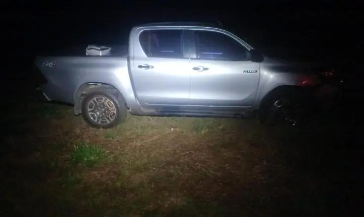 Motorista é preso após acidente revelar caminhonete clonada em rodovia